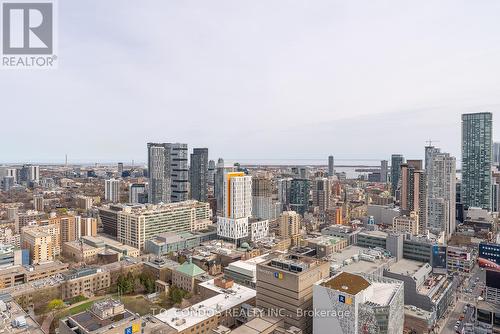 3808 - 386 Yonge Street, Toronto, ON - Outdoor With View