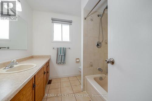 16 Sunforest Drive, Brampton, ON - Indoor Photo Showing Bathroom