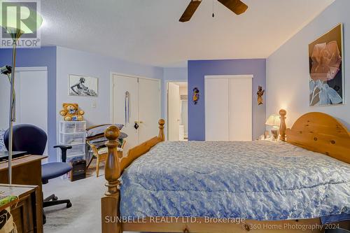 29 Goldenlight Circle, Brampton, ON - Indoor Photo Showing Bedroom