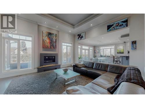 5642 Yarrow Street, Oliver, BC - Indoor Photo Showing Living Room With Fireplace