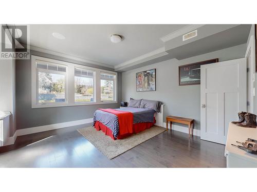 5642 Yarrow Street, Oliver, BC - Indoor Photo Showing Bedroom