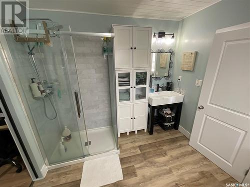 Nordstrom Acreage, St. Louis Rm No. 431, SK - Indoor Photo Showing Bathroom