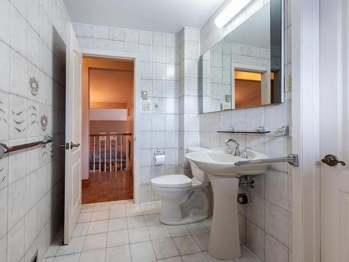 Salle de bains - 11354 Rue Philippe-Hébert, Montréal (Ahuntsic-Cartierville), QC - Indoor Photo Showing Bathroom
