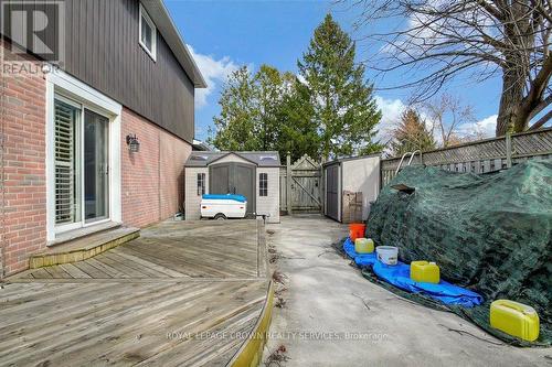 1224 Michael Cres, Cambridge, ON - Outdoor With Exterior