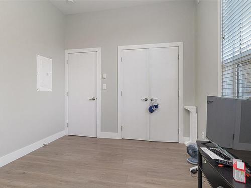 3389 Robson Pl, Colwood, BC - Indoor Photo Showing Other Room