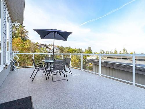 3389 Robson Pl, Colwood, BC - Outdoor With Exterior