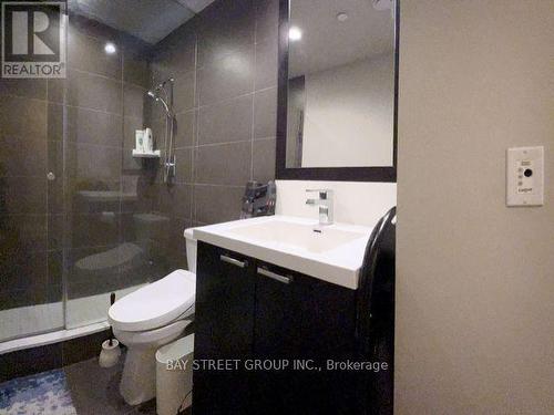 1309 - 120 Harrison Garden Boulevard, Toronto, ON - Indoor Photo Showing Bathroom