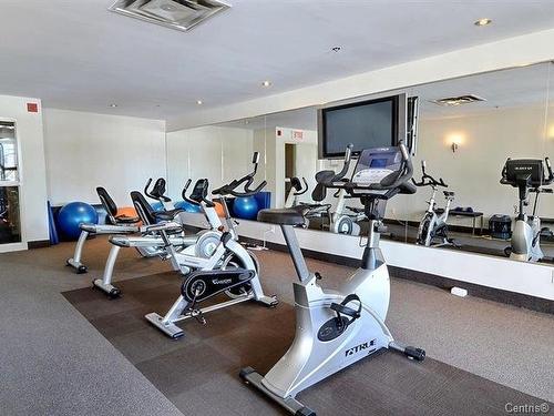 Exercise room - 514-2160 Av. Terry-Fox, Laval (Chomedey), QC - Indoor Photo Showing Gym Room