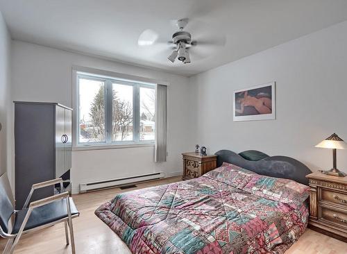 Master bedroom - 427 Rue Lebeau, Saint-Jean-Sur-Richelieu, QC - Indoor Photo Showing Bedroom