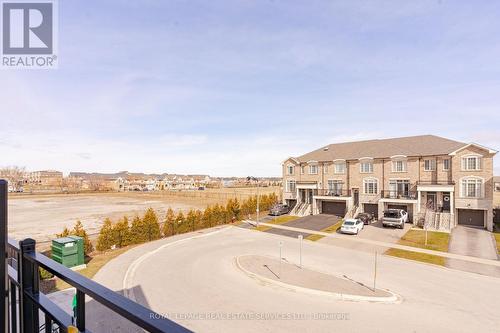 #18-03 -2420 Baronwood Dr, Oakville, ON - Outdoor With View