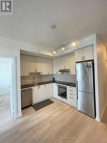 #1504 -50 Ann O'Reilly Rd, Toronto, ON - Indoor Photo Showing Kitchen With Stainless Steel Kitchen