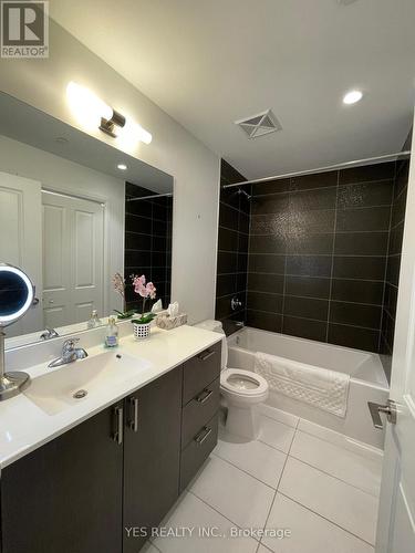 1504 - 50 Ann O'Reilly Road, Toronto, ON - Indoor Photo Showing Bathroom