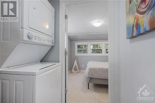 12 Panama Avenue, Nepean, ON - Indoor Photo Showing Laundry Room