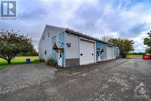 44' x 66' Drive-shed, insulated and heated, 2 overhead doors, 400A service - 12374 County Road 43 Road, Winchester, ON 