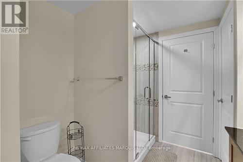 301 - 242 Rideau Street, Ottawa, ON - Indoor Photo Showing Bathroom