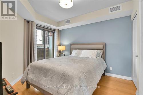 301 - 242 Rideau Street, Ottawa, ON - Indoor Photo Showing Bedroom