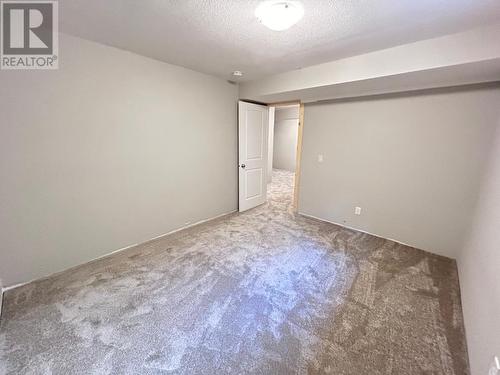 4868 Riverview Drive Unit# 93, Edgewater, BC - Indoor Photo Showing Other Room