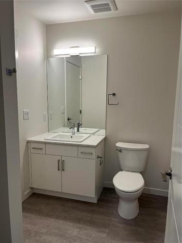 510-2345 Butt Road, Westbank, BC - Indoor Photo Showing Bathroom