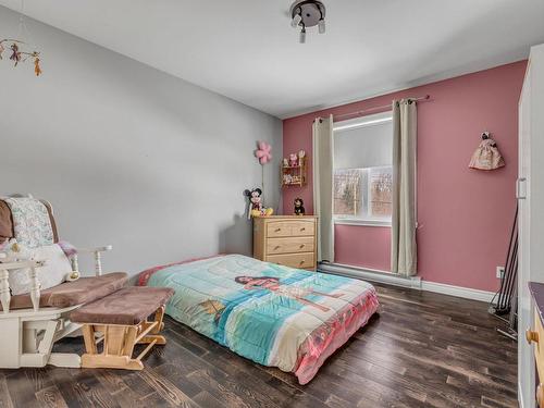 Chambre Ã  coucher principale - 213 Rue Jogue, Saint-Lambert-De-Lauzon, QC - Indoor Photo Showing Bedroom