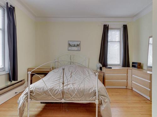 Chambre Ã Â coucher - 2647 Boul. Gouin E., Montréal (Ahuntsic-Cartierville), QC - Indoor Photo Showing Bedroom