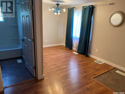 881 18Th Street W, Prince Albert, SK - Indoor Photo Showing Other Room