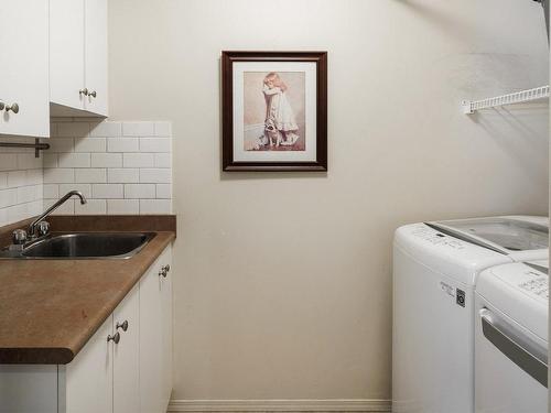 3685 Morningside Drive, West Kelowna, BC - Indoor Photo Showing Laundry Room