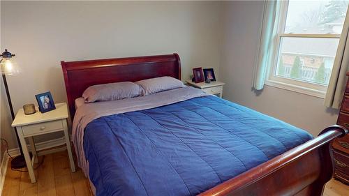 Primary Bedroom - 4 Grange Crescent, Niagara-On-The-Lake, ON - Indoor Photo Showing Bedroom