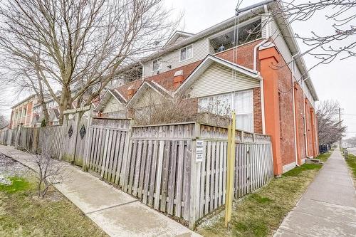 111 Grey Street|Unit #214, Brantford, ON - Outdoor