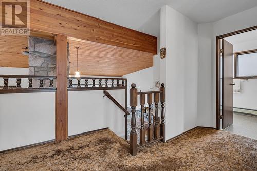 1590 Willow Crescent, Kelowna, BC - Indoor Photo Showing Other Room