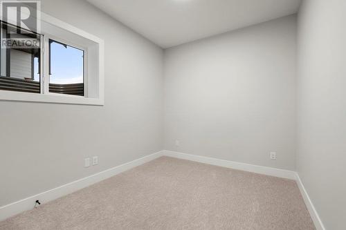 2700 Ridgemount Drive, West Kelowna, BC - Indoor Photo Showing Other Room