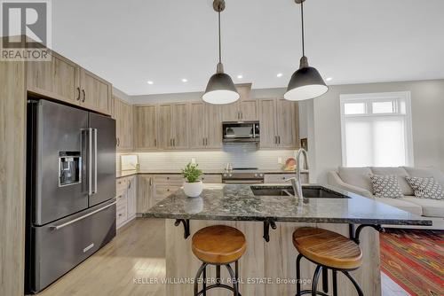58 Pineridge Drive, Prince Edward County, ON - Indoor Photo Showing Kitchen With Upgraded Kitchen