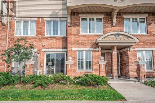 #4 -2500 Post Rd, Oakville, ON - Outdoor With Facade