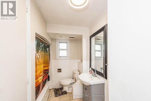 77 Whitfield Ave, Toronto, ON - Indoor Photo Showing Bathroom