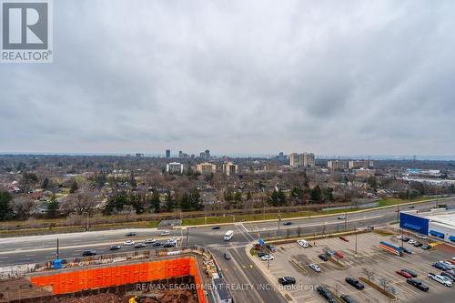 #1404 -2081 Fairview St, Burlington, ON - Outdoor With View