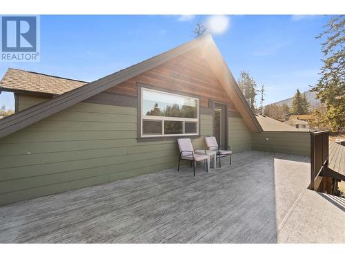 1401 20 Street Se, Salmon Arm, BC - Outdoor With Exterior
