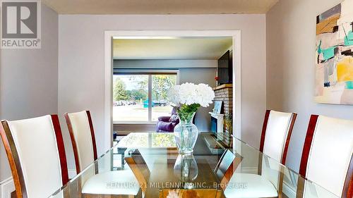 19 Locke Ave, Clearview, ON - Indoor Photo Showing Dining Room