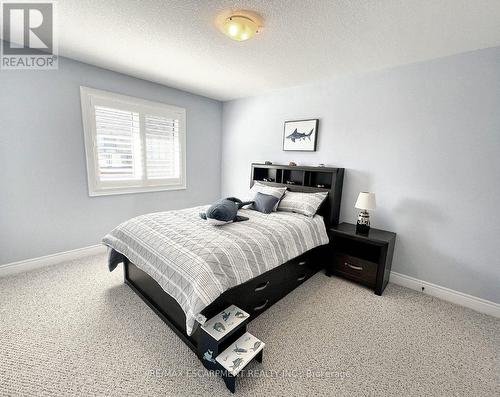 58 Cielo Crt, Hamilton, ON - Indoor Photo Showing Bedroom