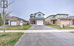 2260 THORNICROFT CRES  London, ON N6P 1T6