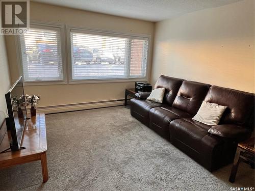 2 4341 Rae Street, Regina, SK - Indoor Photo Showing Other Room