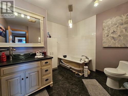 105 Country Road, Corner Brook, NL - Indoor Photo Showing Bathroom