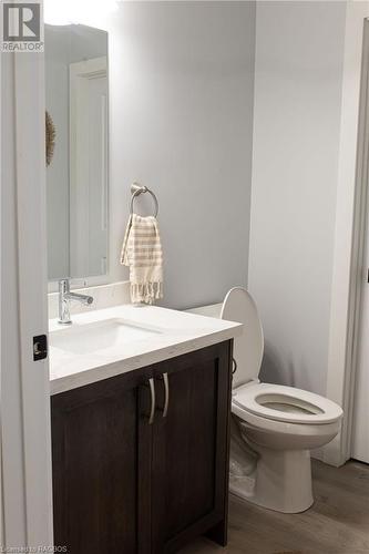 11 Coates Street, Walkerton, ON - Indoor Photo Showing Bathroom