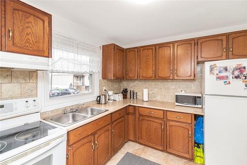 10 Angus Road|Unit #103, Hamilton, ON - Indoor Photo Showing Kitchen With Double Sink