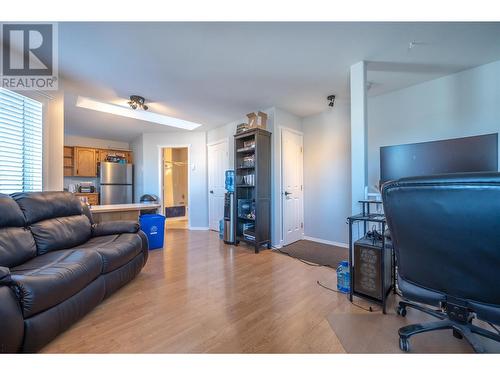 723 Government Street, Penticton, BC - Indoor Photo Showing Other Room
