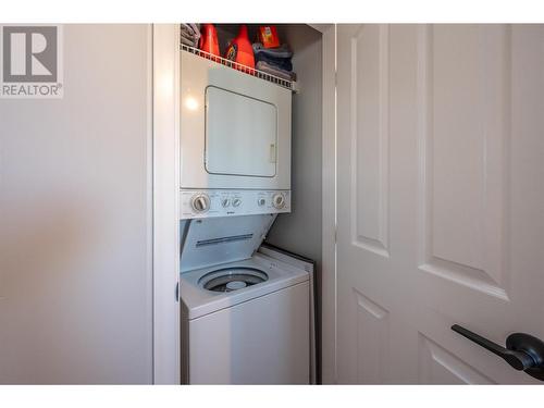 723 Government Street, Penticton, BC - Indoor Photo Showing Laundry Room