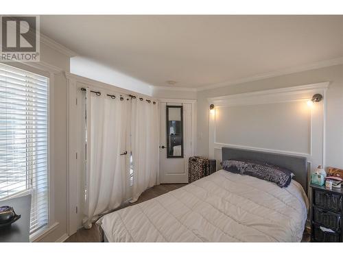 723 Government Street, Penticton, BC - Indoor Photo Showing Bedroom