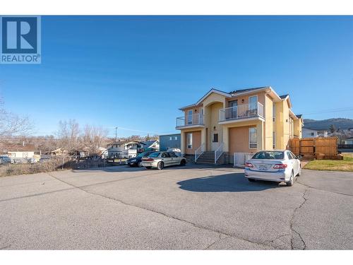 723 Government Street, Penticton, BC - Outdoor