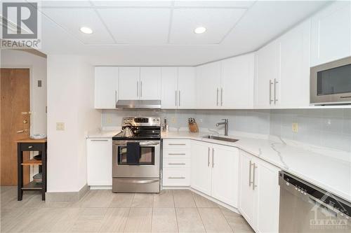 160 George Street Unit#505, Ottawa, ON - Indoor Photo Showing Kitchen
