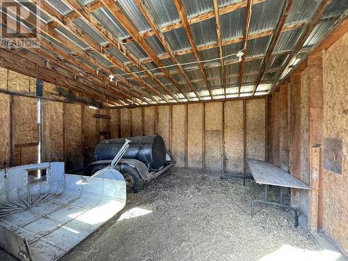 5492 Upper Houseman Road, Forest Grove, BC - Indoor Photo Showing Basement