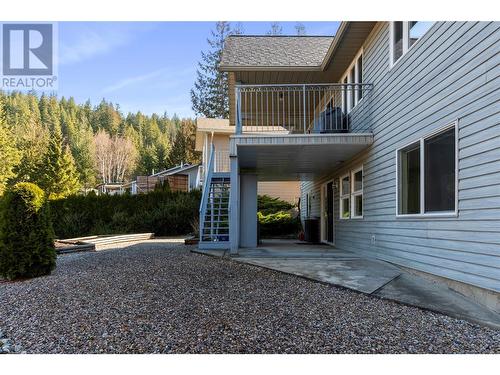 2592 Balmoral/Alpen Paradies Road Unit# 20, Blind Bay, BC - Outdoor With Exterior