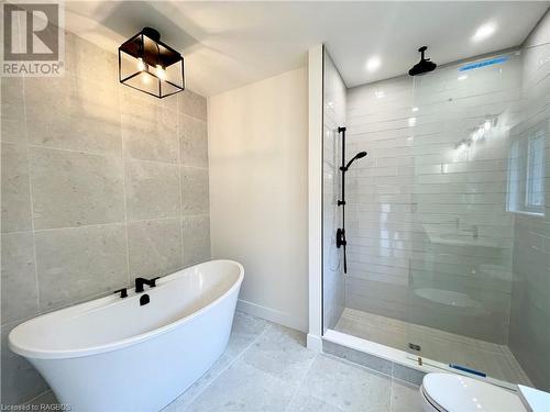 332 Ridge Street, Port Elgin, ON - Indoor Photo Showing Bathroom